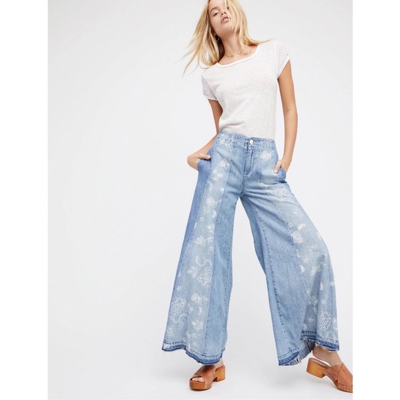 Free People Denim - Free People We The Free Luna Extreme Flare Pants 27‎ Blue Patchwork Denim Hippie